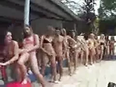 বড় সুন্দরী মহিলা বাংলা মেয়েদের sex